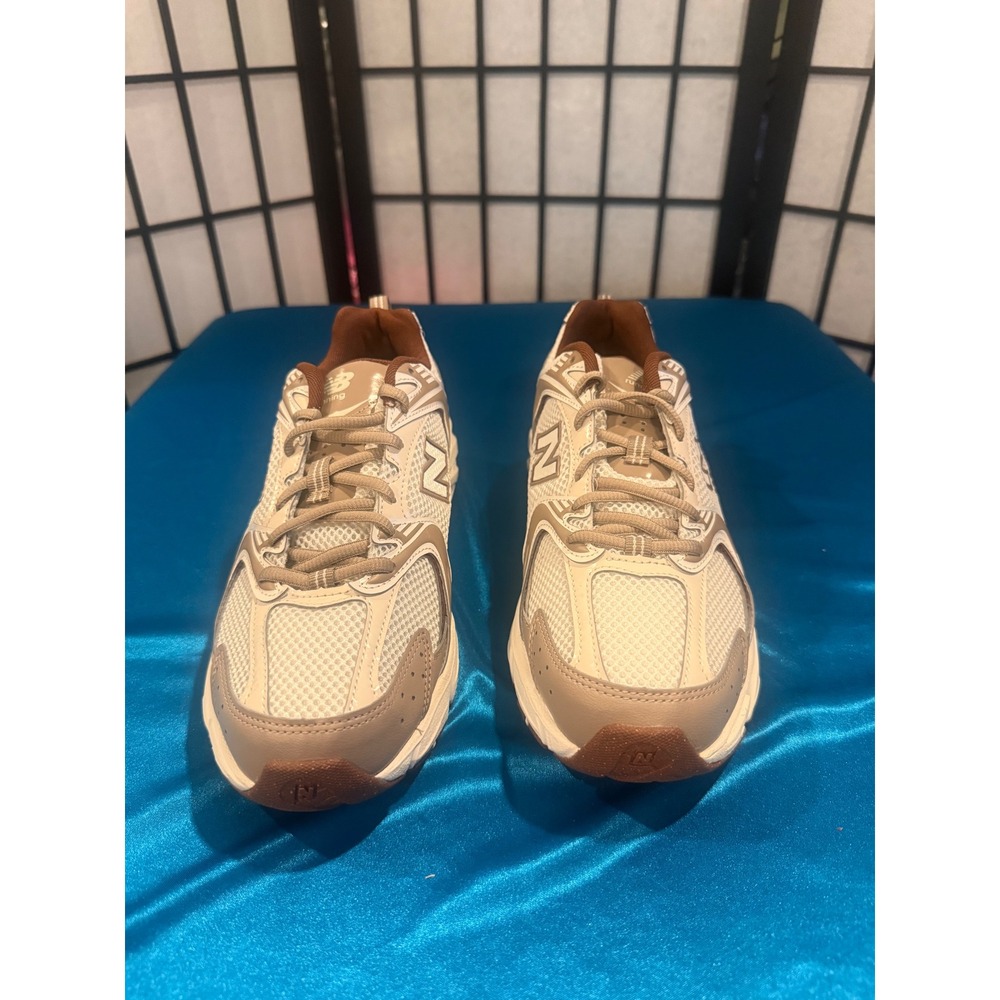 New Balance 530 Sea Salt Driftwood Sneakers Men's 7.5 Women's 9 NWOT